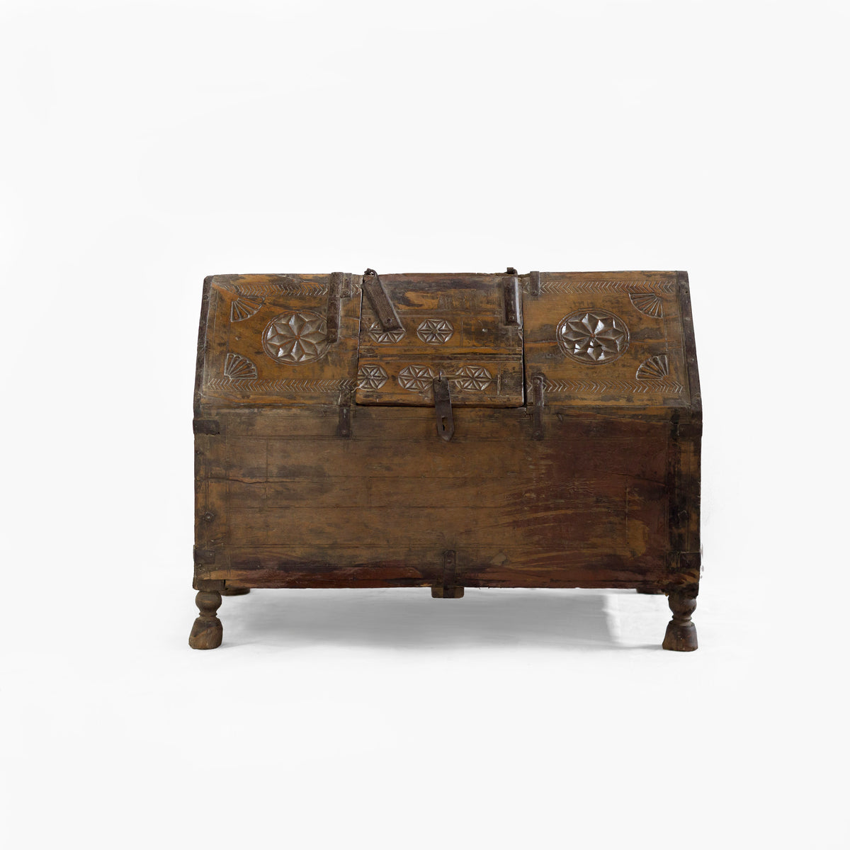 WOODEN CHEST – The Antique Story
