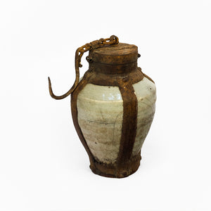 ANTIQUE GUNPOWDER FLASK