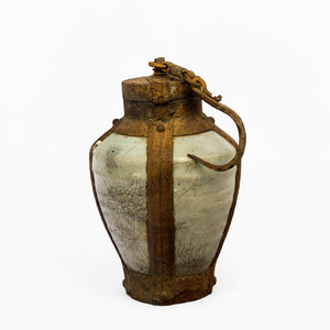 ANTIQUE GUNPOWDER FLASK