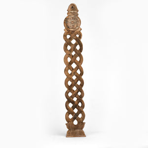 TRADITIONAL SPOON HOLDER WITH FLOWER MOTIF